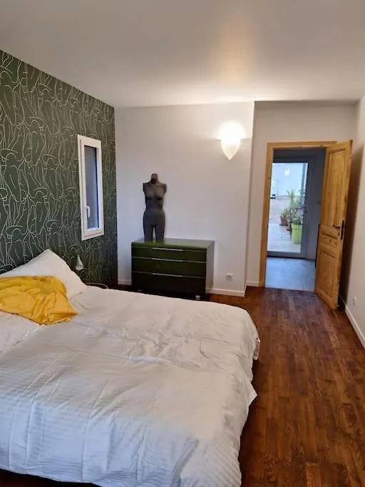 Maison Independante Avec Piscine Taulignan Frankrig